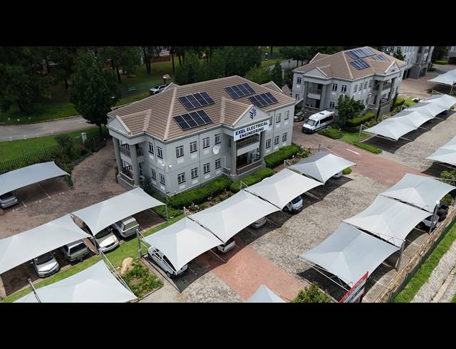 574M² OFFICE FOR SALE IN BRYANSTON